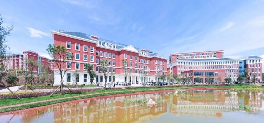 云南经贸外事职业学院招生要求