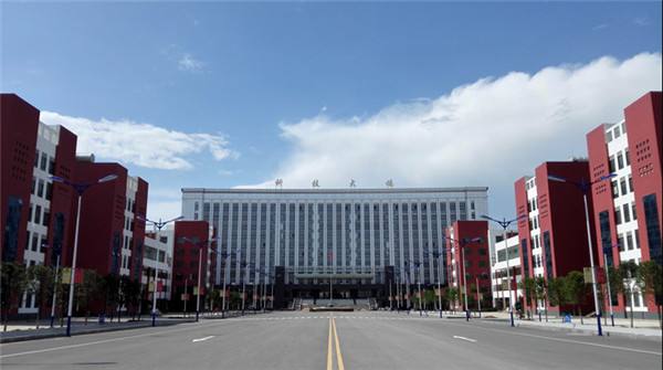 云南综合高中班推荐-曲靖麒麟职教集团