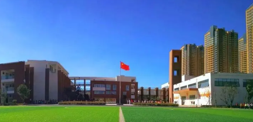 昆明旅游职业4.png